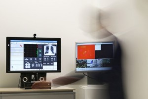 fraunhofer-hhi-proxemic-monitor_content_image_position_right_left